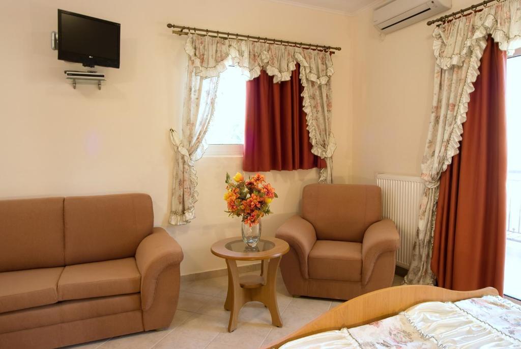 Rooms Nancy Agios Andreas  Ruang foto